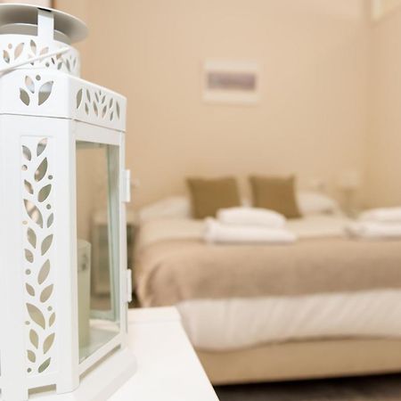 Charming & Quiet Apartment In Plaza Del Salvador Sevilla Bagian luar foto