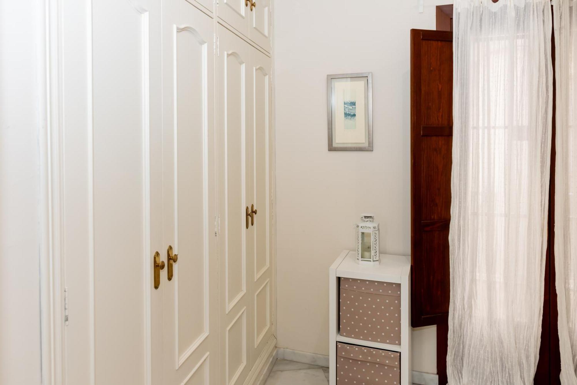 Charming & Quiet Apartment In Plaza Del Salvador Sevilla Bagian luar foto
