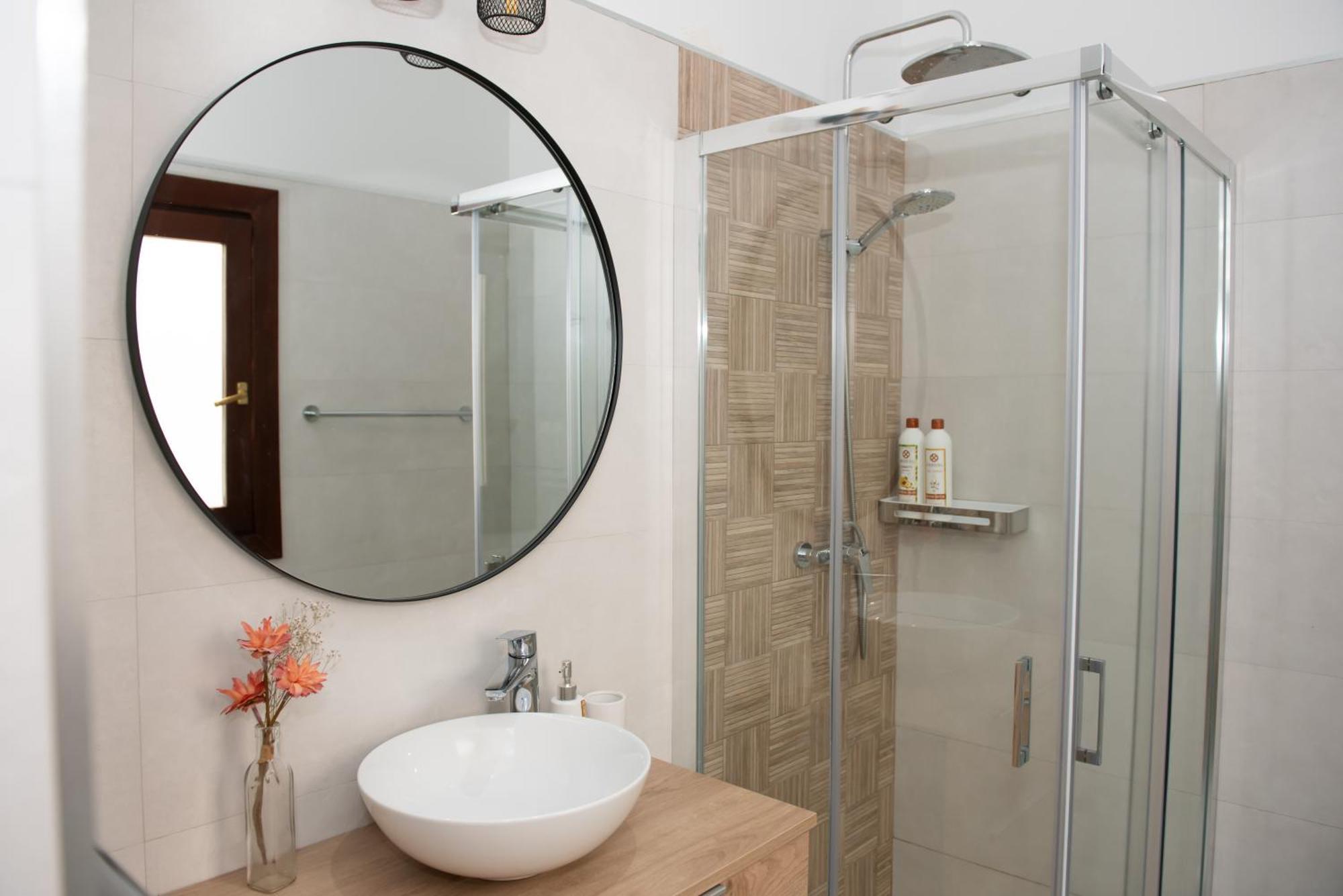 Charming & Quiet Apartment In Plaza Del Salvador Sevilla Bagian luar foto